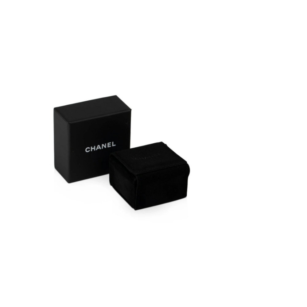 SOLD ✈️ Authentic Chanel Twist CC Logo Ring - Picture 4 of 9